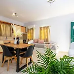 Apartment Sahara - Kastraki