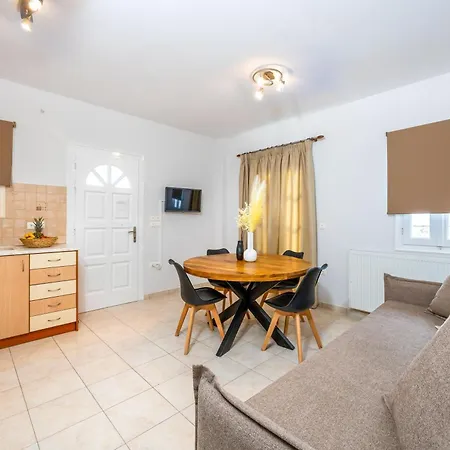 Sahara - Kastraki Apartment *